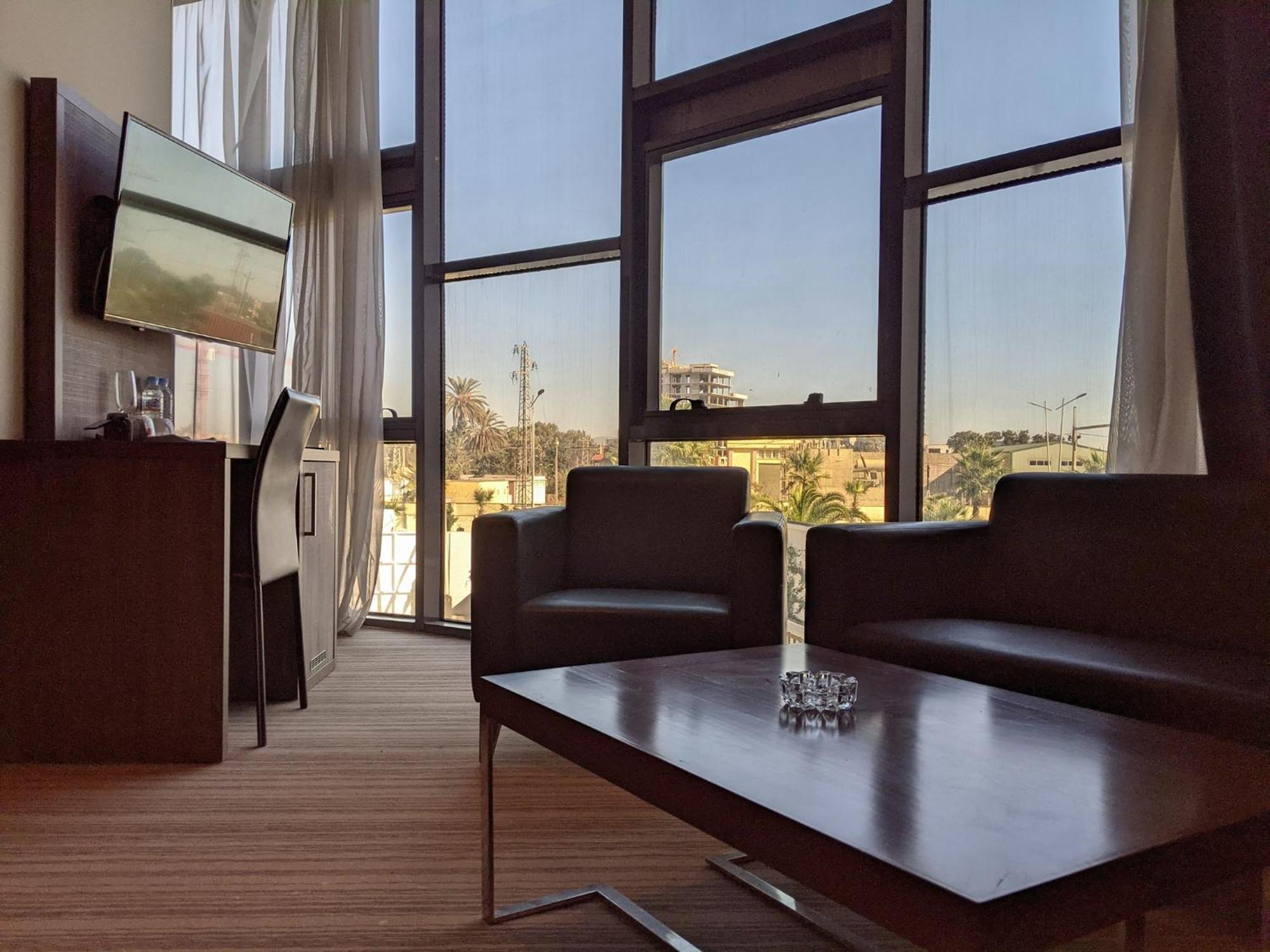 Le Zenith Hotel 오랑 외부 사진